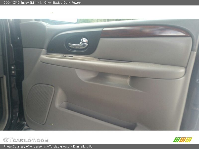 Onyx Black / Dark Pewter 2004 GMC Envoy SLT 4x4