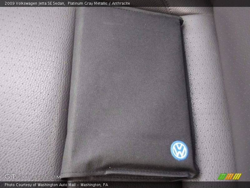 Platinum Gray Metallic / Anthracite 2009 Volkswagen Jetta SE Sedan