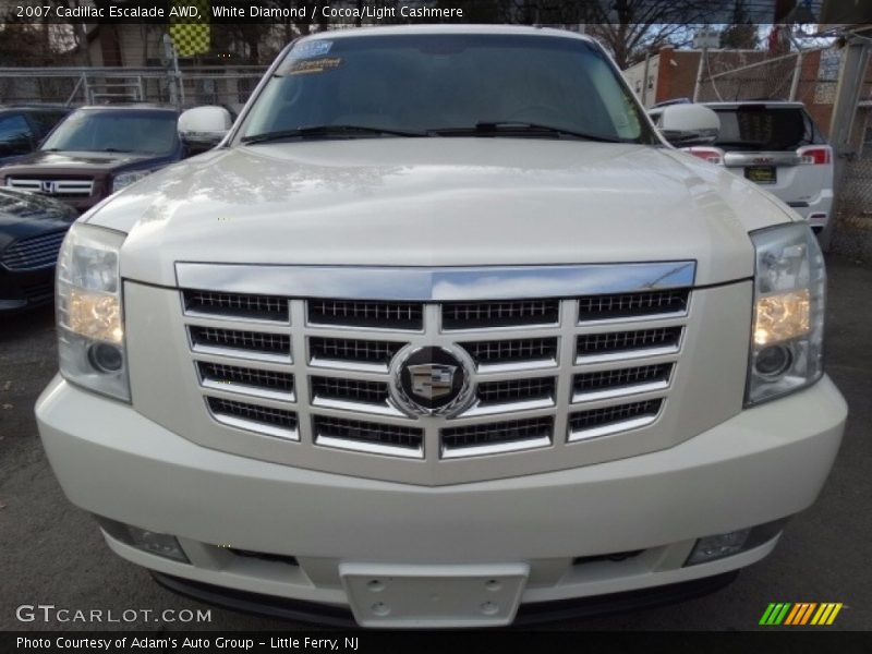 White Diamond / Cocoa/Light Cashmere 2007 Cadillac Escalade AWD