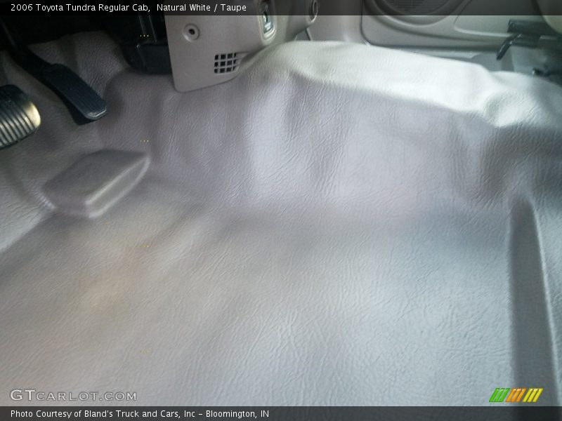 Natural White / Taupe 2006 Toyota Tundra Regular Cab