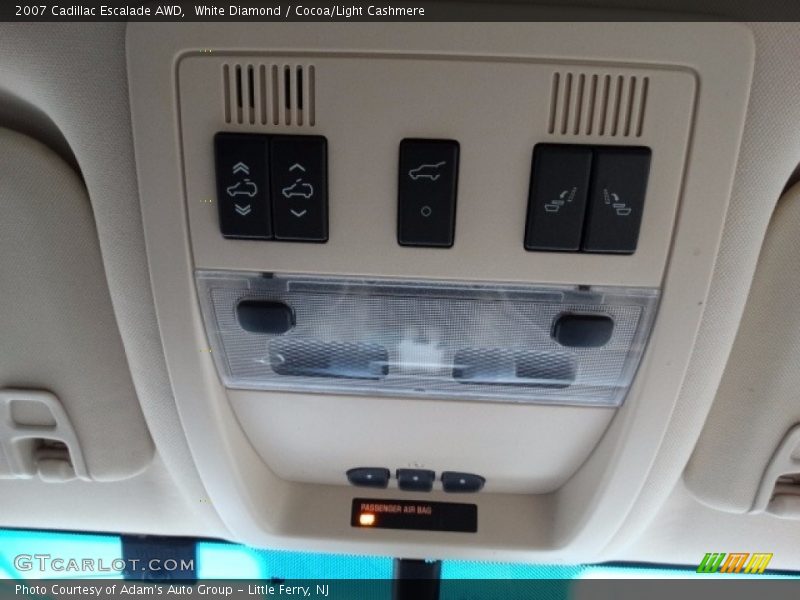 White Diamond / Cocoa/Light Cashmere 2007 Cadillac Escalade AWD