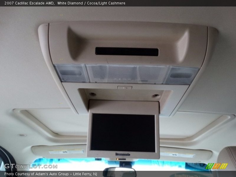 White Diamond / Cocoa/Light Cashmere 2007 Cadillac Escalade AWD