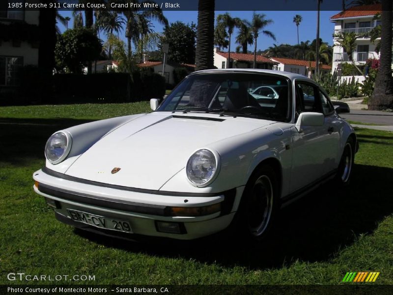 Grand Prix White / Black 1985 Porsche 911 Carrera Coupe