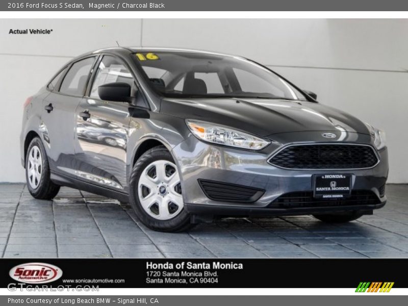 Magnetic / Charcoal Black 2016 Ford Focus S Sedan