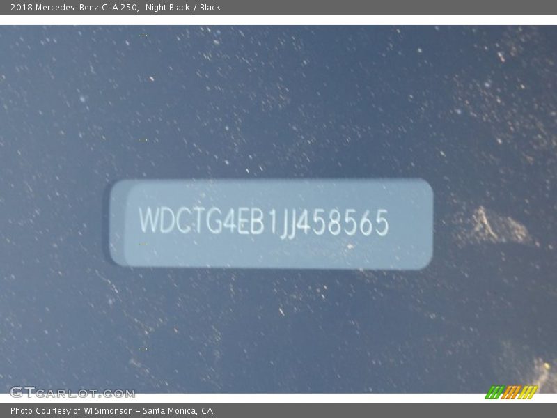 Night Black / Black 2018 Mercedes-Benz GLA 250