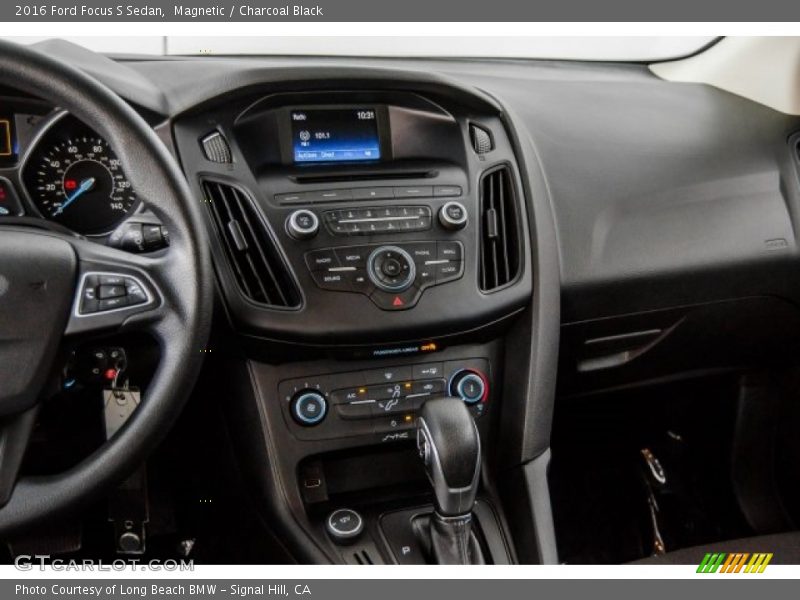 Magnetic / Charcoal Black 2016 Ford Focus S Sedan