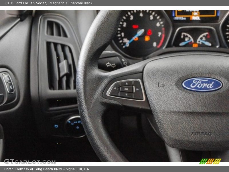 Magnetic / Charcoal Black 2016 Ford Focus S Sedan