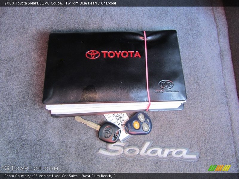 Twilight Blue Pearl / Charcoal 2000 Toyota Solara SE V6 Coupe