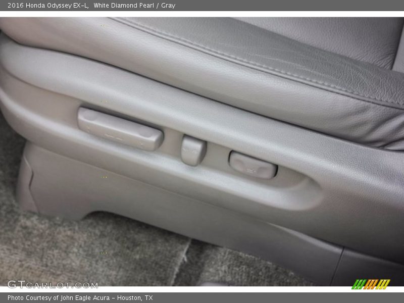White Diamond Pearl / Gray 2016 Honda Odyssey EX-L