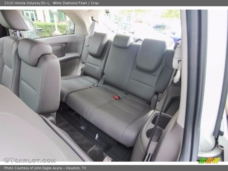 White Diamond Pearl / Gray 2016 Honda Odyssey EX-L