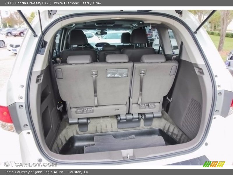 White Diamond Pearl / Gray 2016 Honda Odyssey EX-L
