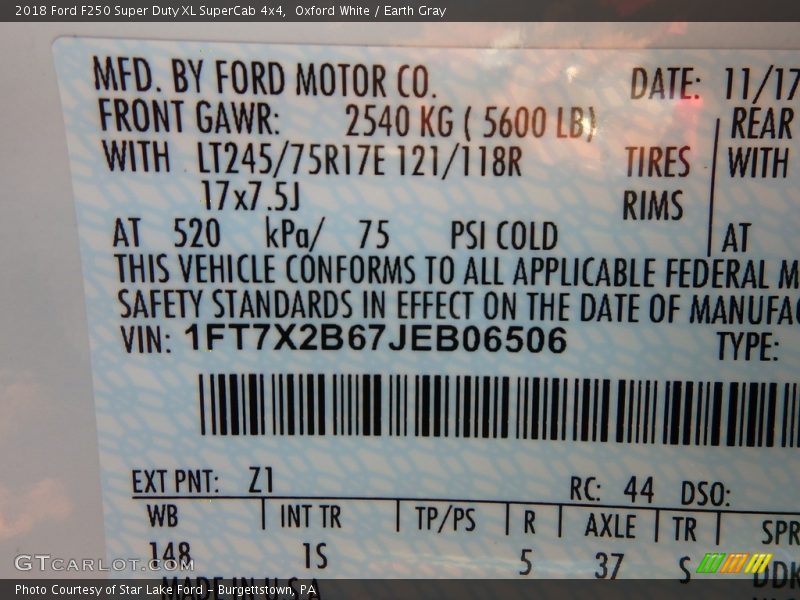 2018 F250 Super Duty XL SuperCab 4x4 Oxford White Color Code Z1