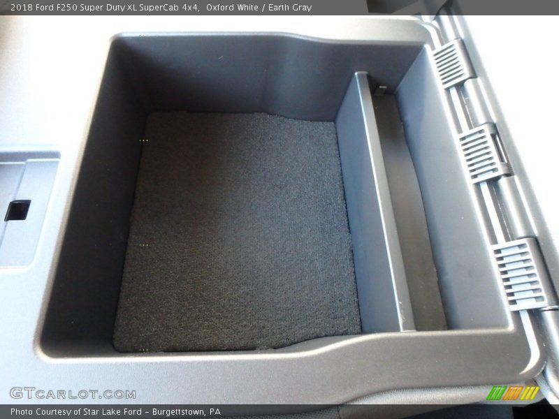 Oxford White / Earth Gray 2018 Ford F250 Super Duty XL SuperCab 4x4