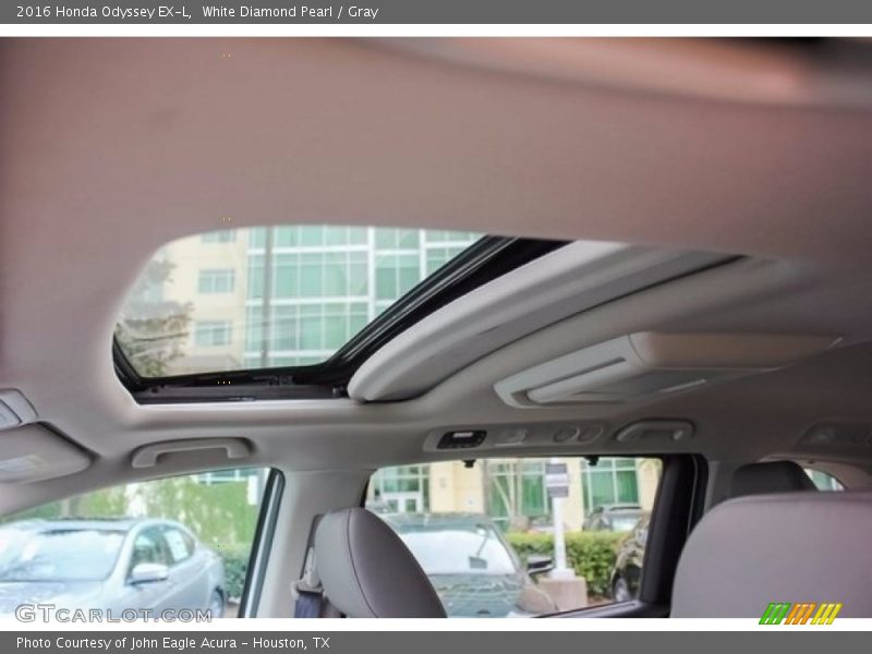 White Diamond Pearl / Gray 2016 Honda Odyssey EX-L