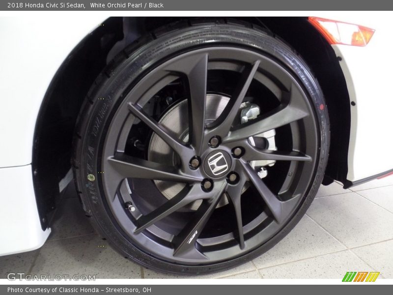  2018 Civic Si Sedan Wheel