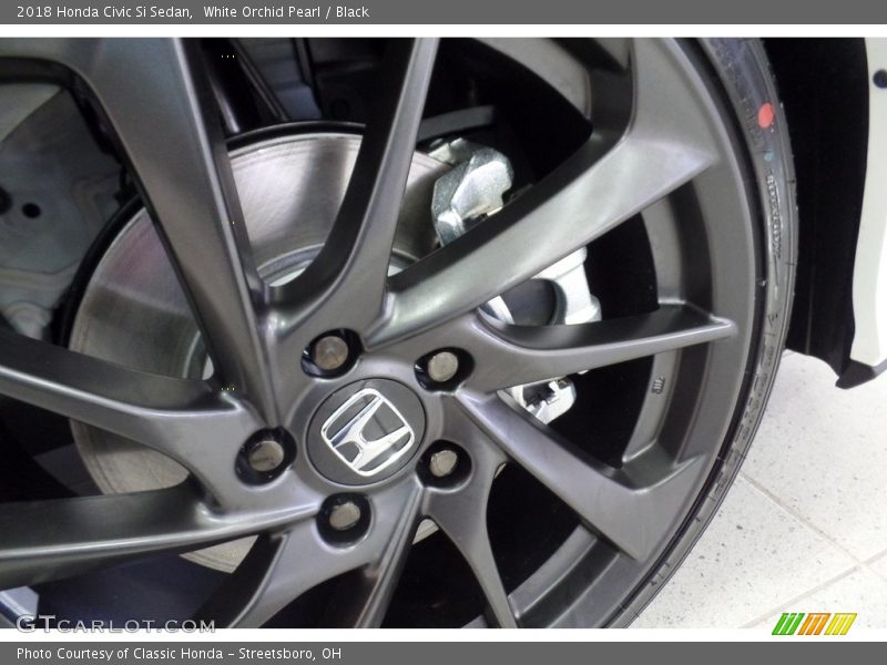  2018 Civic Si Sedan Wheel