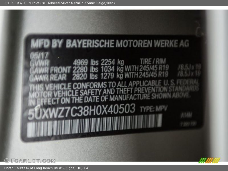 Mineral Silver Metallic / Sand Beige/Black 2017 BMW X3 sDrive28i