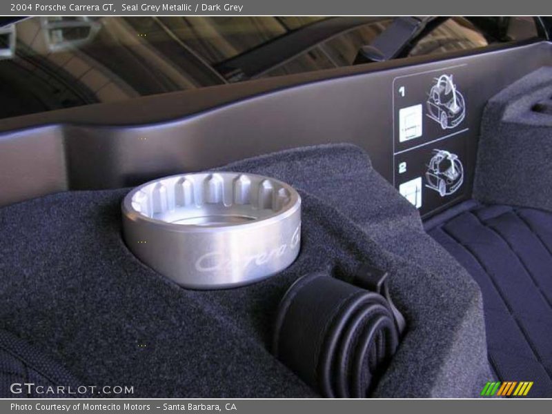  2004 Carrera GT  Trunk