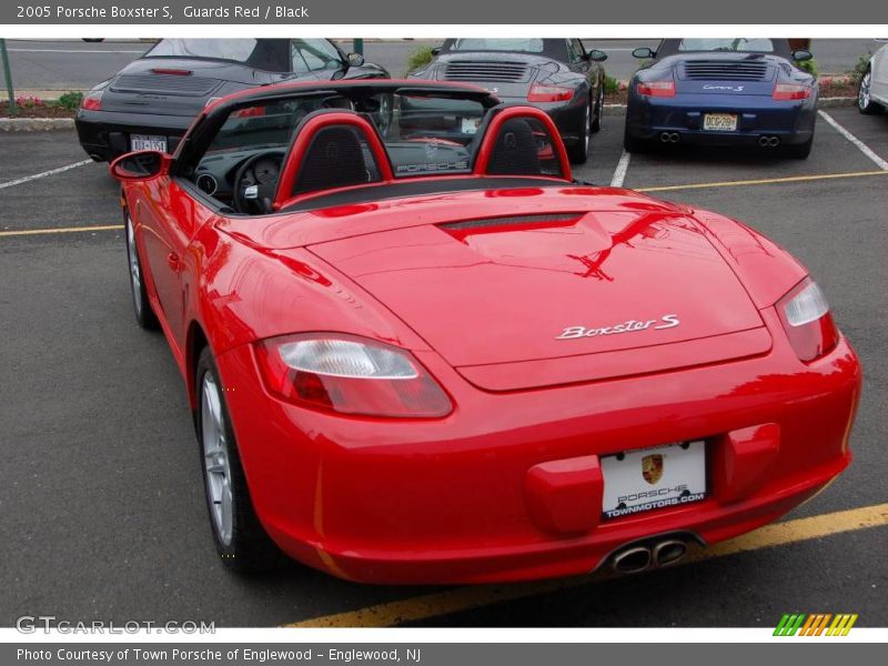 Guards Red / Black 2005 Porsche Boxster S