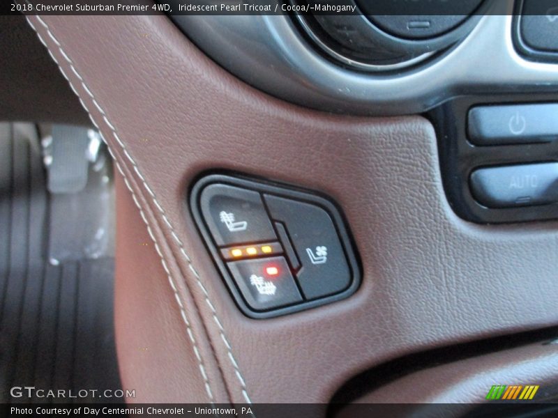 Iridescent Pearl Tricoat / Cocoa/­Mahogany 2018 Chevrolet Suburban Premier 4WD