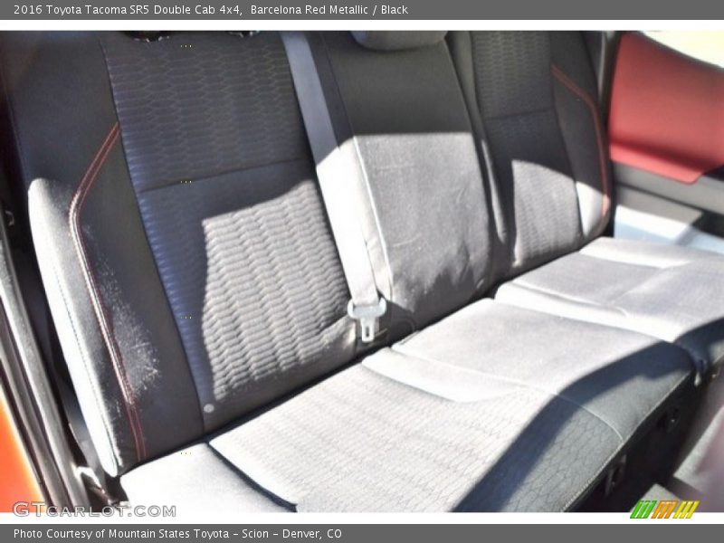 Barcelona Red Metallic / Black 2016 Toyota Tacoma SR5 Double Cab 4x4