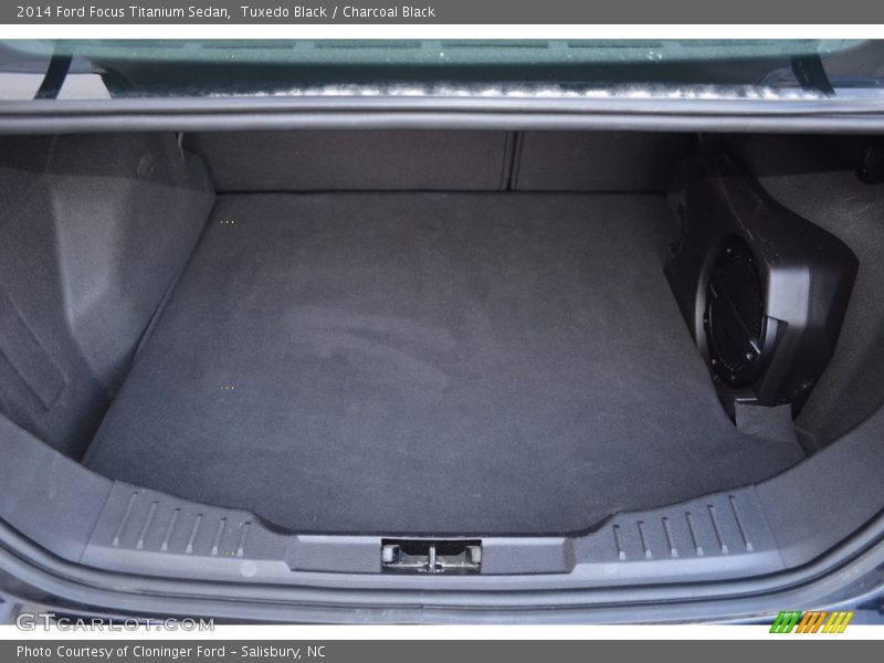 Tuxedo Black / Charcoal Black 2014 Ford Focus Titanium Sedan