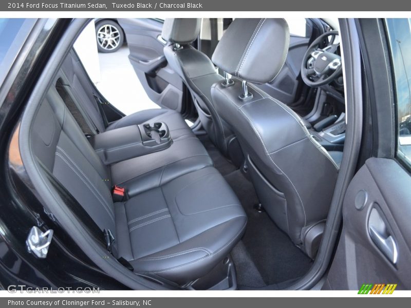 Tuxedo Black / Charcoal Black 2014 Ford Focus Titanium Sedan