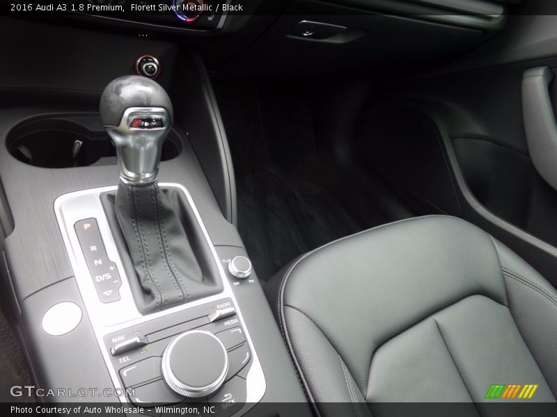 Florett Silver Metallic / Black 2016 Audi A3 1.8 Premium