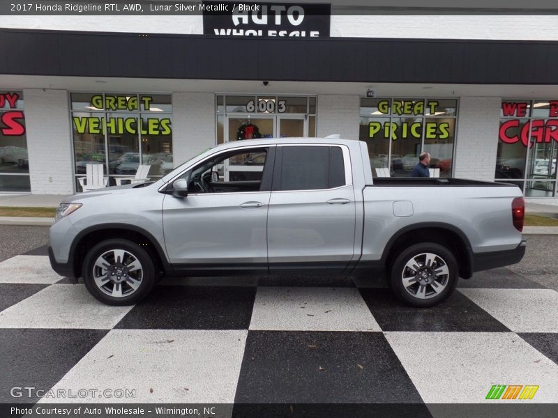 Lunar Silver Metallic / Black 2017 Honda Ridgeline RTL AWD