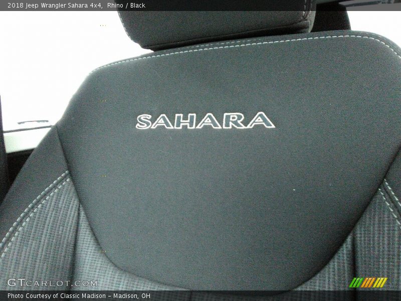 Rhino / Black 2018 Jeep Wrangler Sahara 4x4