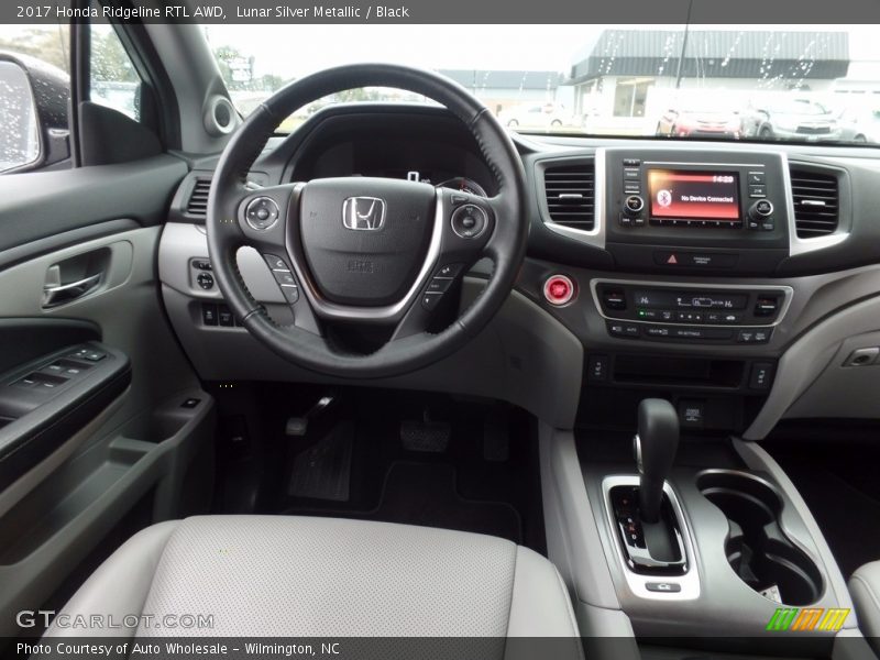 Lunar Silver Metallic / Black 2017 Honda Ridgeline RTL AWD