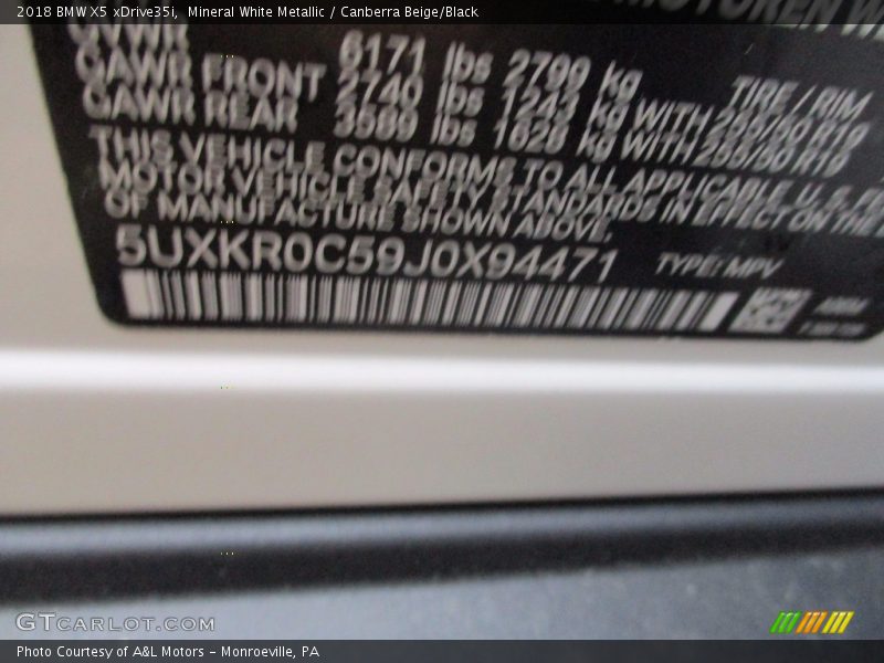 Mineral White Metallic / Canberra Beige/Black 2018 BMW X5 xDrive35i