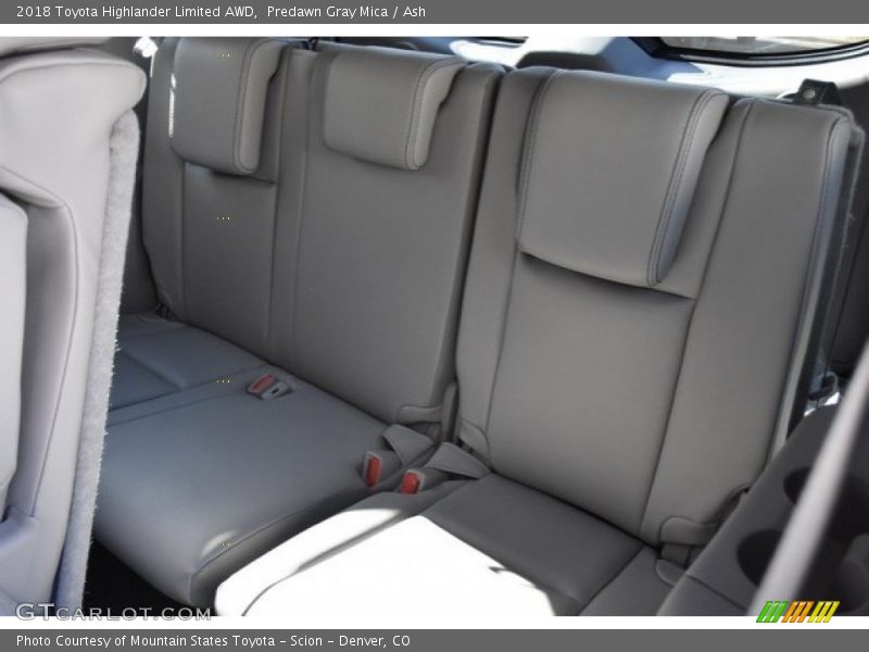 Predawn Gray Mica / Ash 2018 Toyota Highlander Limited AWD