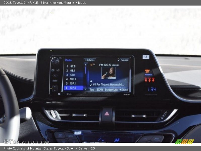 Silver Knockout Metallic / Black 2018 Toyota C-HR XLE