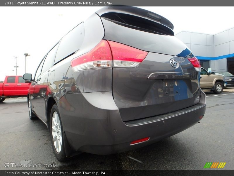 Predawn Gray Mica / Light Gray 2011 Toyota Sienna XLE AWD