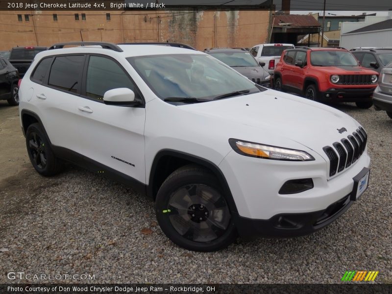 Bright White / Black 2018 Jeep Cherokee Latitude 4x4