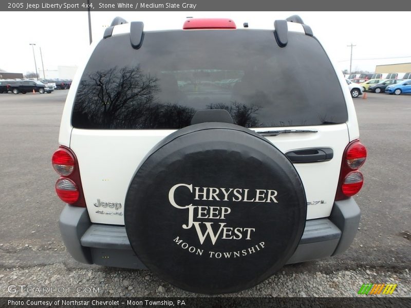 Stone White / Medium Slate Gray 2005 Jeep Liberty Sport 4x4