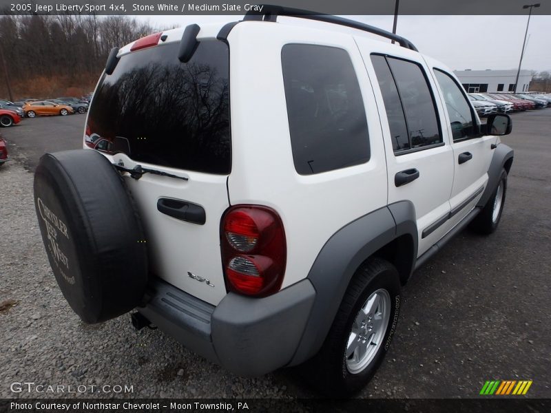 Stone White / Medium Slate Gray 2005 Jeep Liberty Sport 4x4