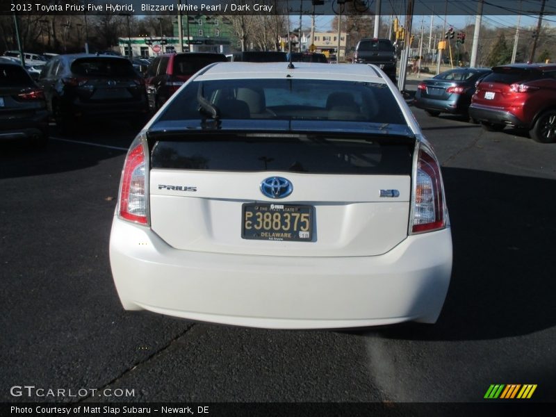 Blizzard White Pearl / Dark Gray 2013 Toyota Prius Five Hybrid
