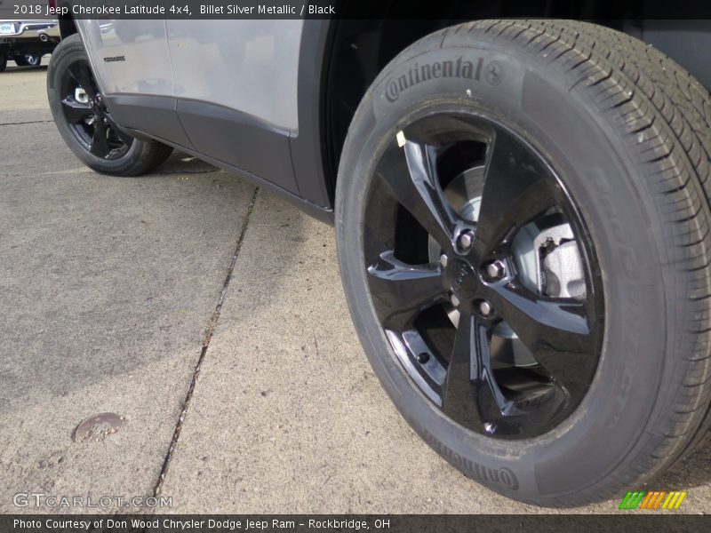 Billet Silver Metallic / Black 2018 Jeep Cherokee Latitude 4x4