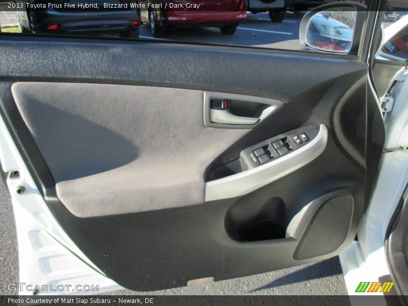 Blizzard White Pearl / Dark Gray 2013 Toyota Prius Five Hybrid