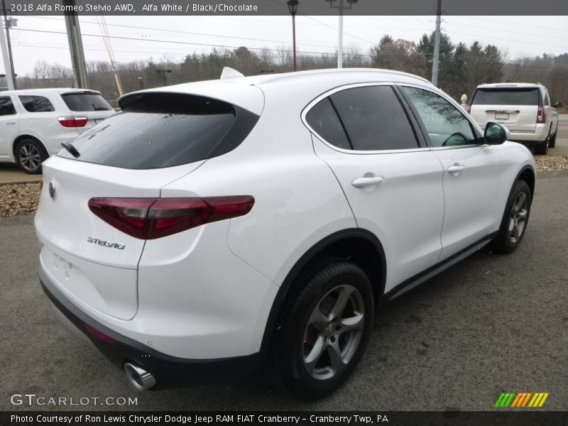 Alfa White / Black/Chocolate 2018 Alfa Romeo Stelvio AWD