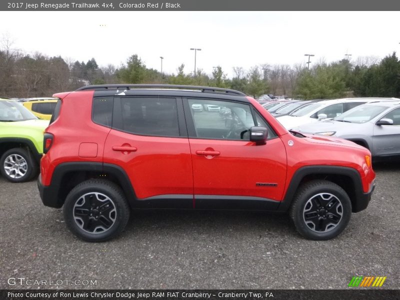 Colorado Red / Black 2017 Jeep Renegade Trailhawk 4x4