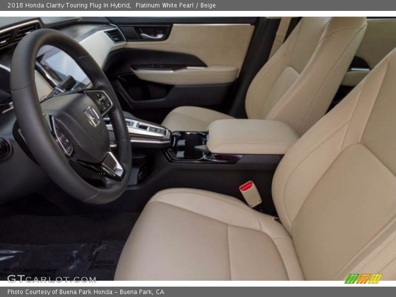 Front Seat of 2018 Clarity Touring Plug In Hybrid