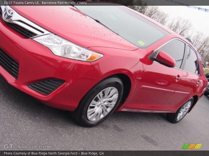 Barcelona Red Metallic / Ivory 2013 Toyota Camry LE