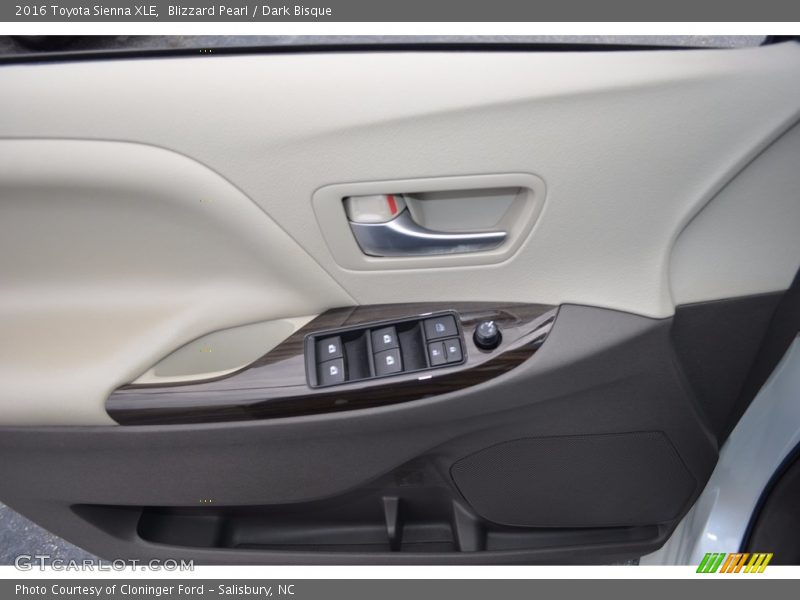 Blizzard Pearl / Dark Bisque 2016 Toyota Sienna XLE