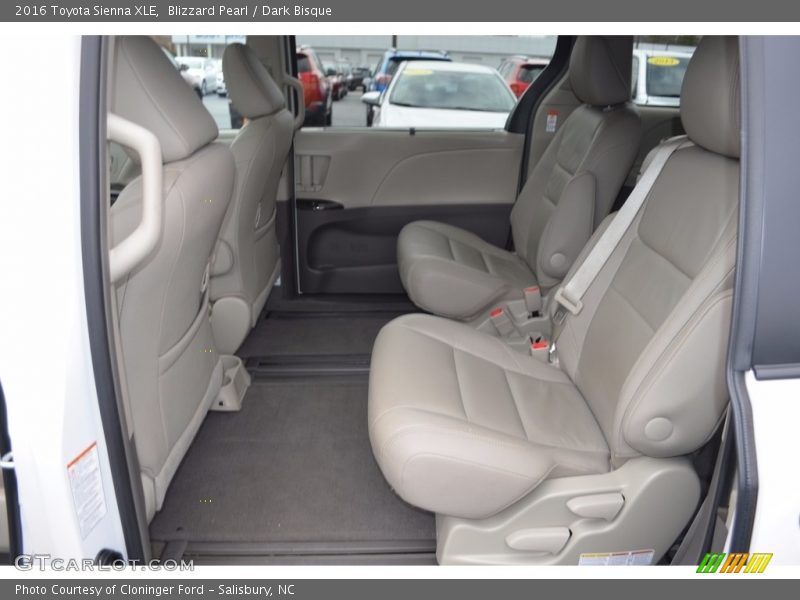 Blizzard Pearl / Dark Bisque 2016 Toyota Sienna XLE