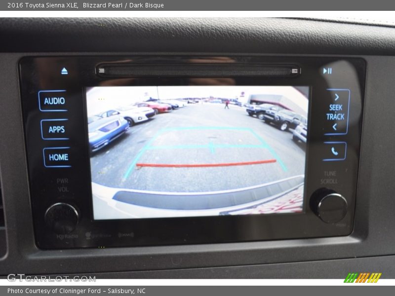 Blizzard Pearl / Dark Bisque 2016 Toyota Sienna XLE