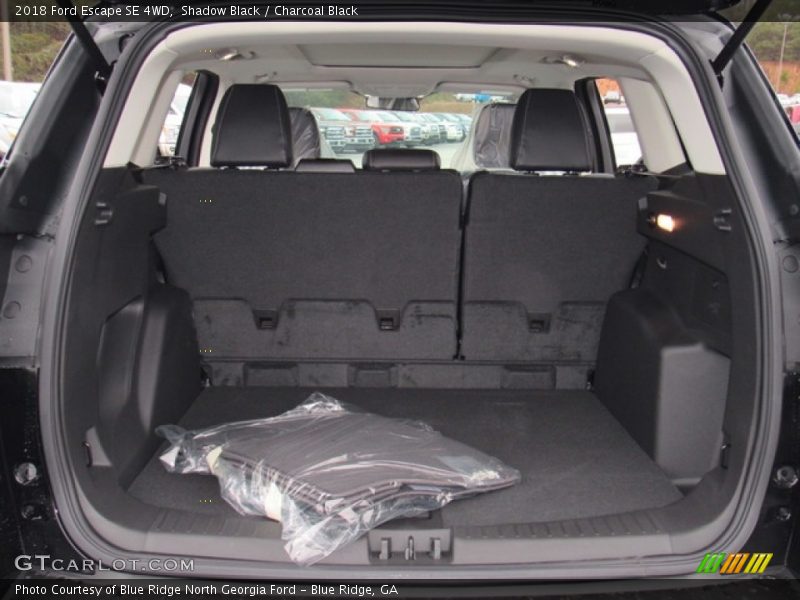 Shadow Black / Charcoal Black 2018 Ford Escape SE 4WD