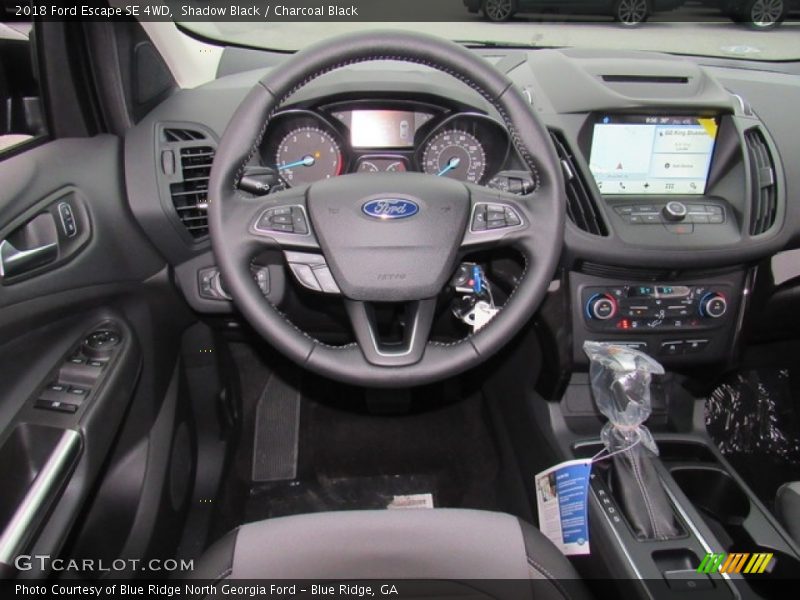 Shadow Black / Charcoal Black 2018 Ford Escape SE 4WD